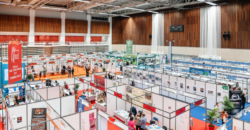 Stand au forum de rentrée à Issy-les-Moulineaux